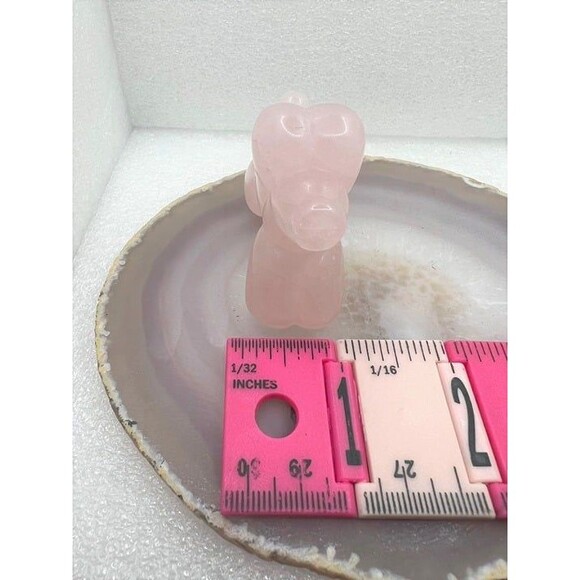 Rose Quartz Balloon Dog Carving - Picture 6 of 6